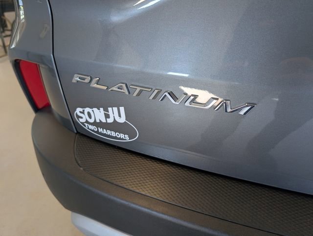 Certified 2024 Ford Escape Platinum AWD/4WD image 34