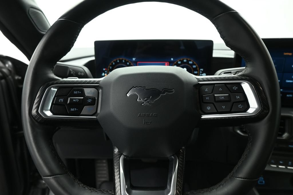 Certified 2025 Ford Mustang GT RWD image 11