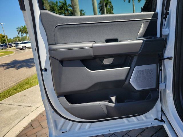 Certified 2025 Ford F150 Lariat w/ Equipment Group 502A High AWD/4WD image 13