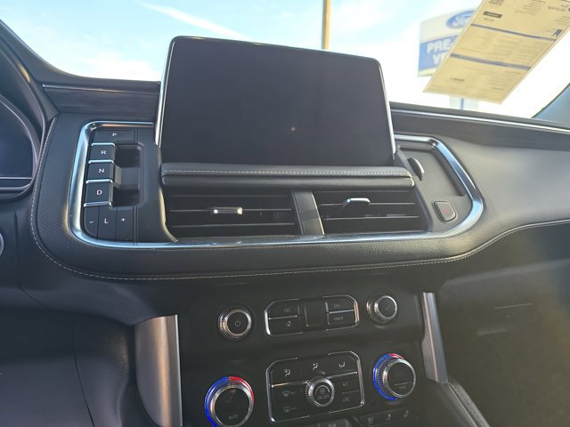 Used 2023 GMC Yukon XL SLT w/ SLT Luxury Package image 11