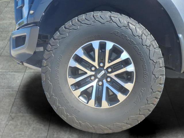 Certified 2020 Ford F150 Raptor w/ Equipment Group 802A Luxury image 9