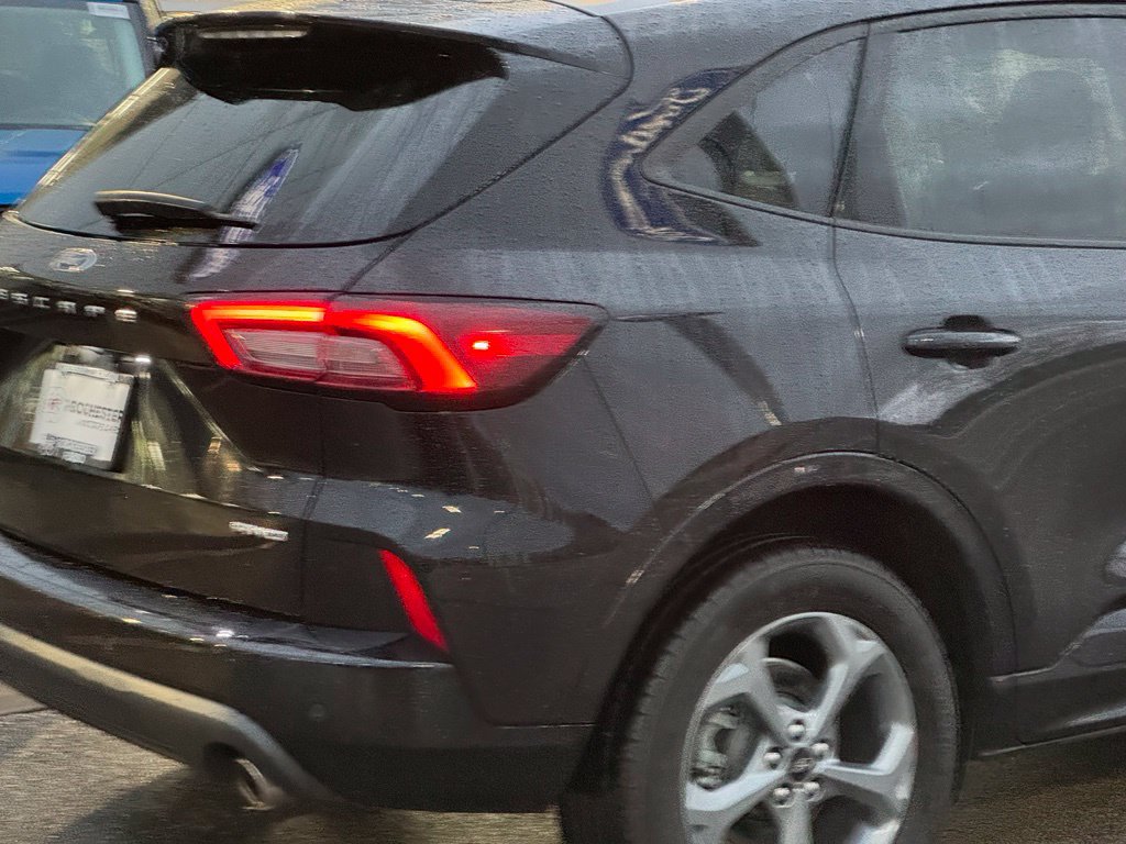 Certified 2024 Ford Escape ST-Line w/ Tech Pack #1 AWD/4WD image 42