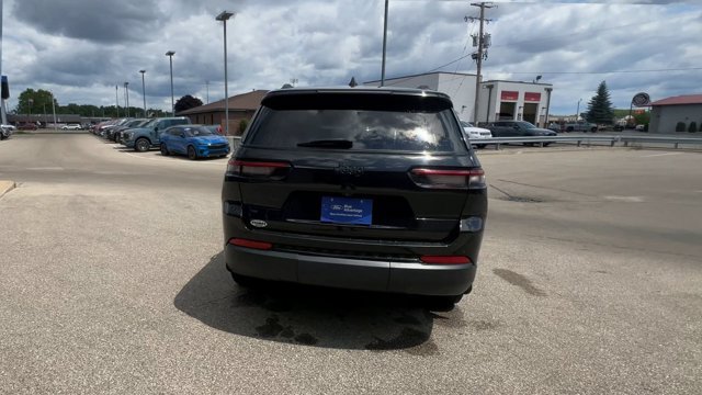 Used 2021 Jeep Grand Cherokee L Laredo AWD/4WD image 8