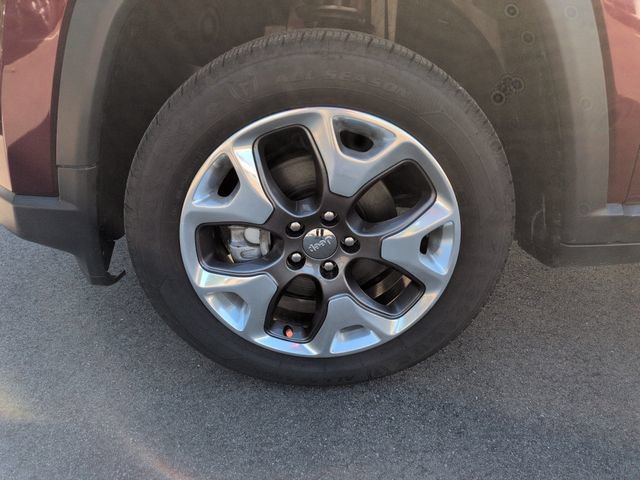 Used 2021 Jeep Compass Limited w/ Sun and Sound Group AWD/4WD image 10