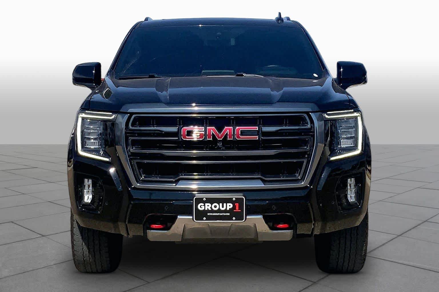 Used 2024 GMC Yukon AT4 w/ AT4 Premium Plus Package AWD/4WD image 4