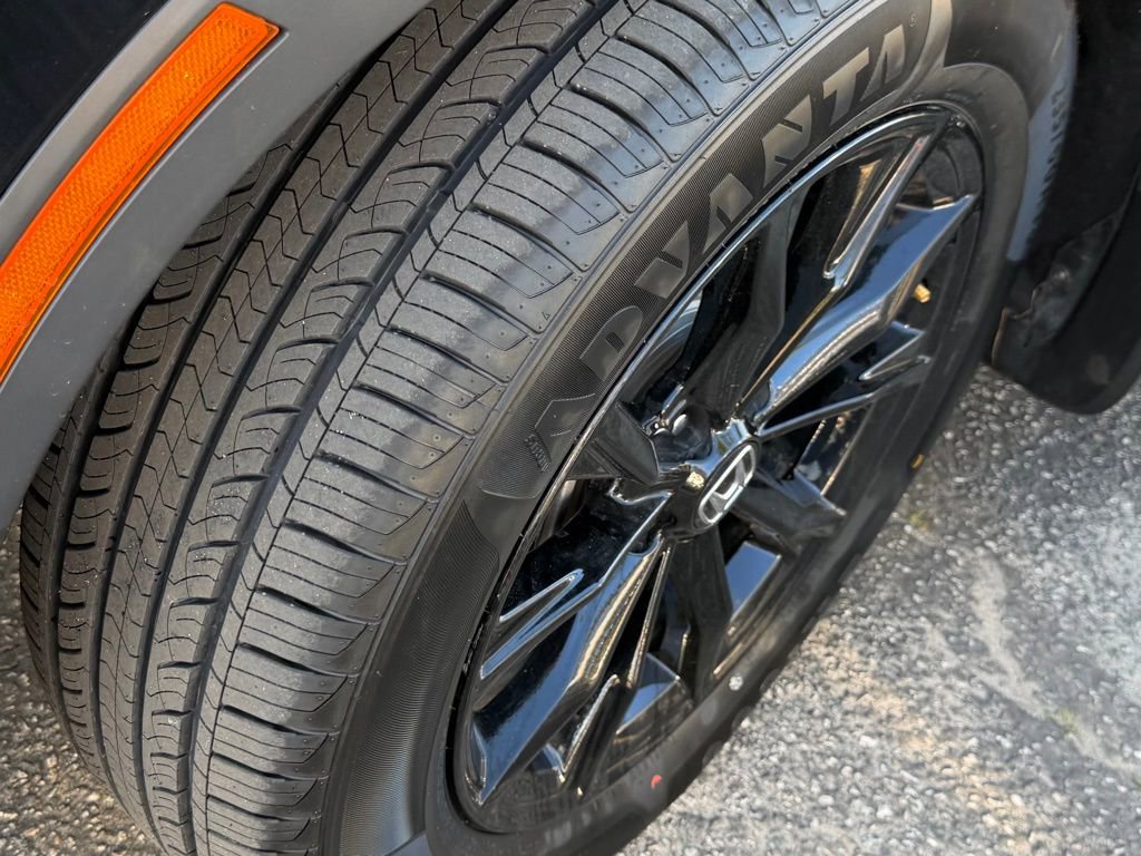 Used 2023 Honda CR-V Sport image 12