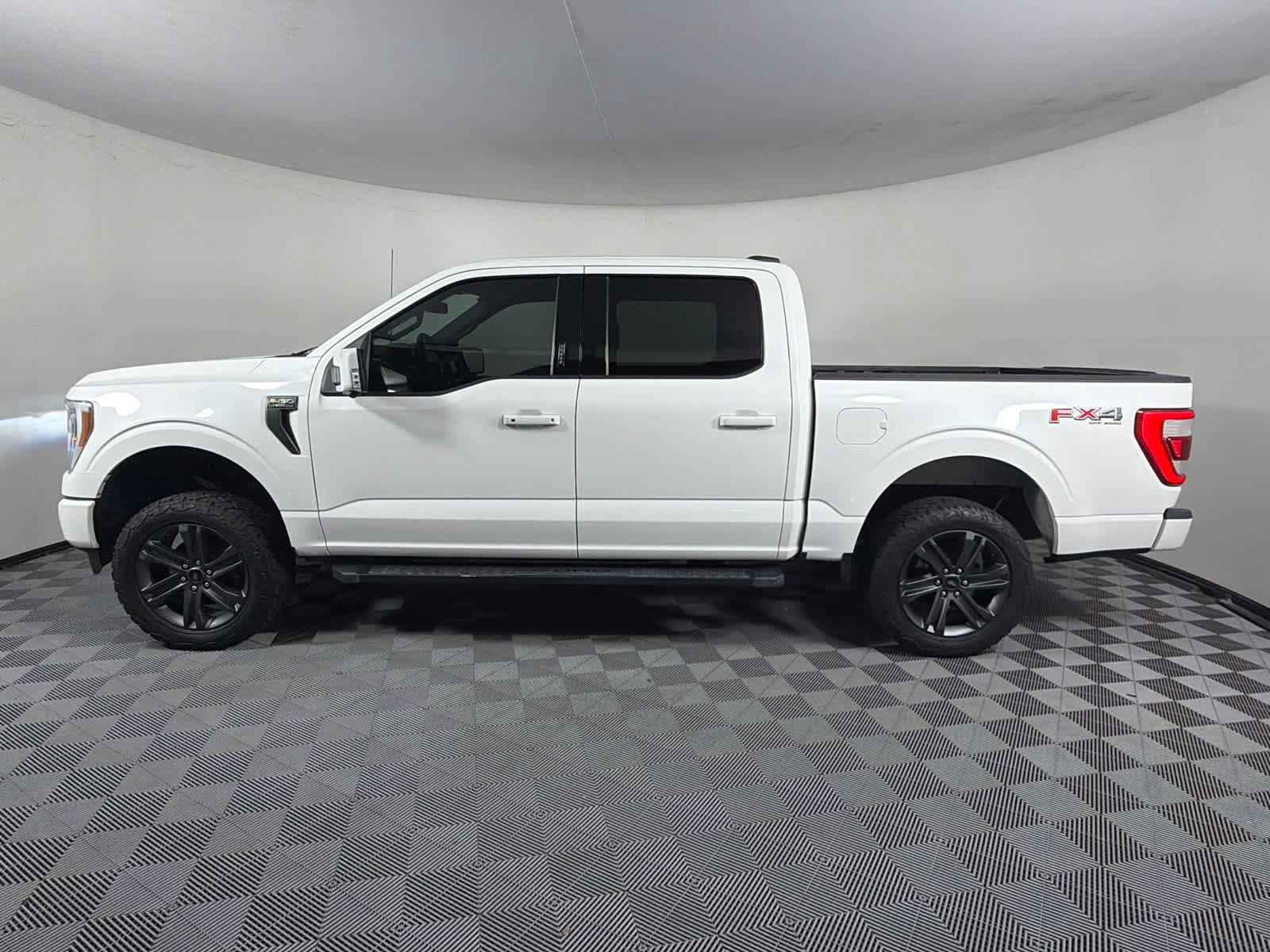 Certified 2023 Ford F150 Lariat w/ Equipment Group 502A High AWD/4WD image 7