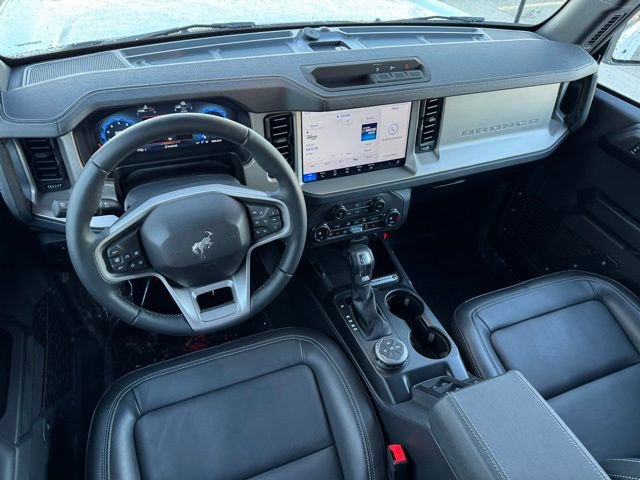 Certified 2025 Ford Bronco Outer Banks AWD/4WD image 6