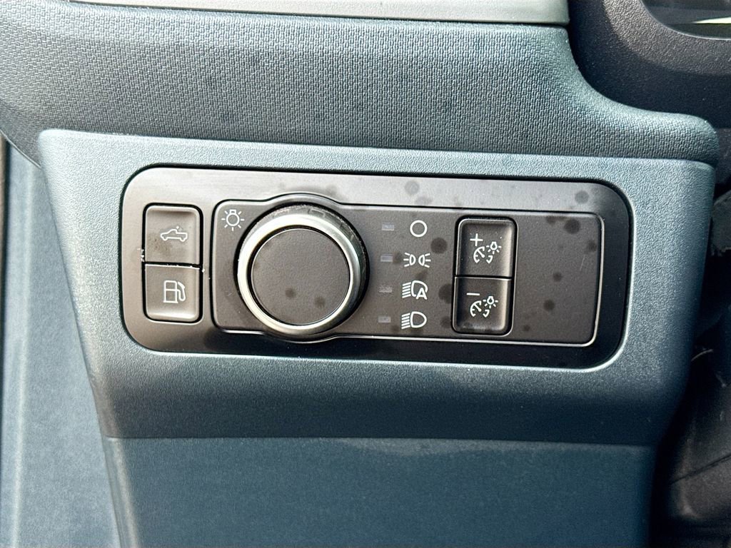Certified 2023 Ford Maverick XL FWD image 10