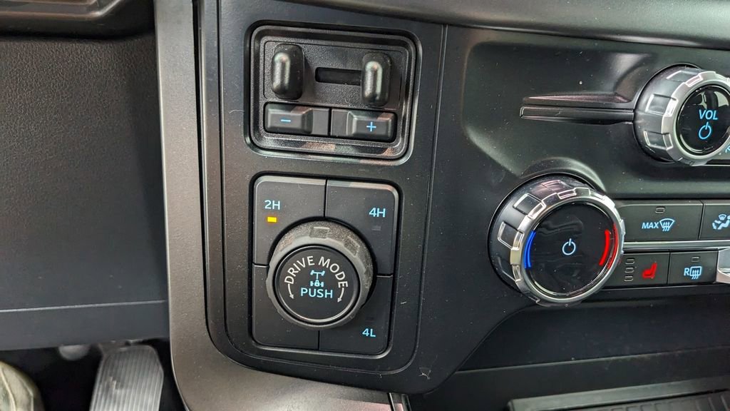 Certified 2024 Ford F150 XLT w/ Equipment Group 302A MID image 28