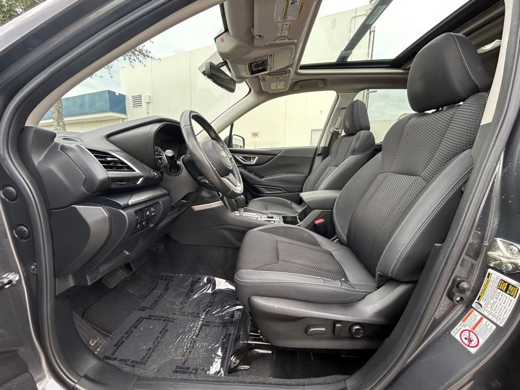 Used 2020 Subaru Forester Premium AWD/4WD image 11