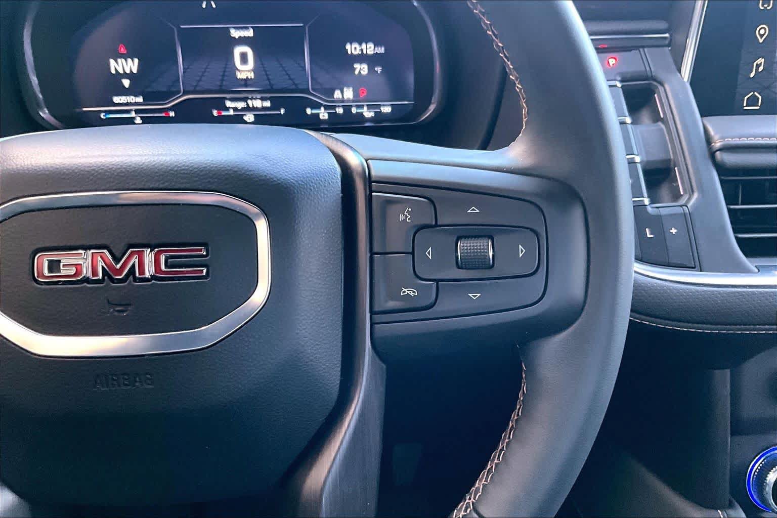 Used 2024 GMC Yukon AT4 w/ AT4 Premium Plus Package AWD/4WD image 18