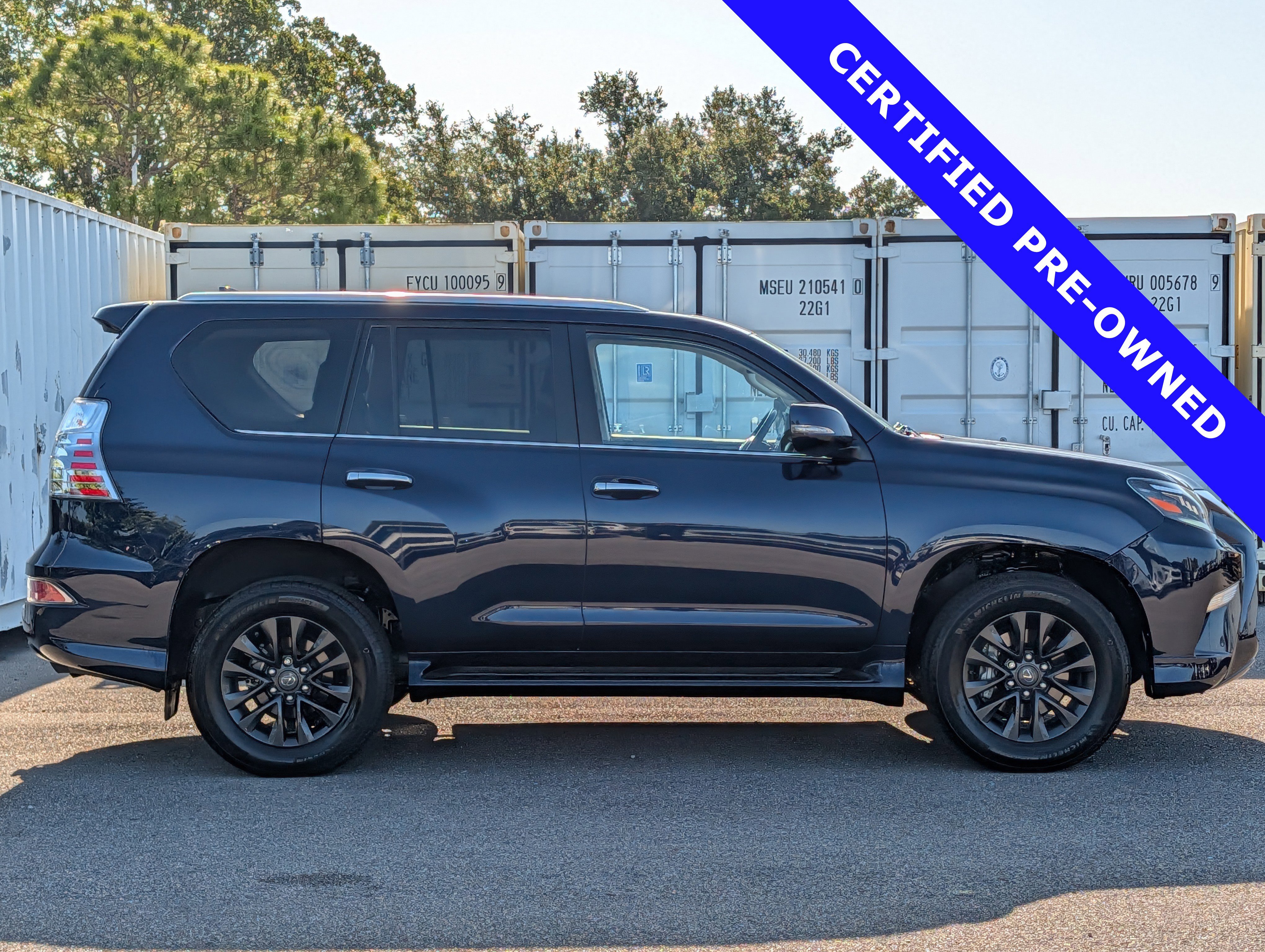 Used 2023 Lexus GX 460 Premium w/ Premium Package AWD/4WD image 3