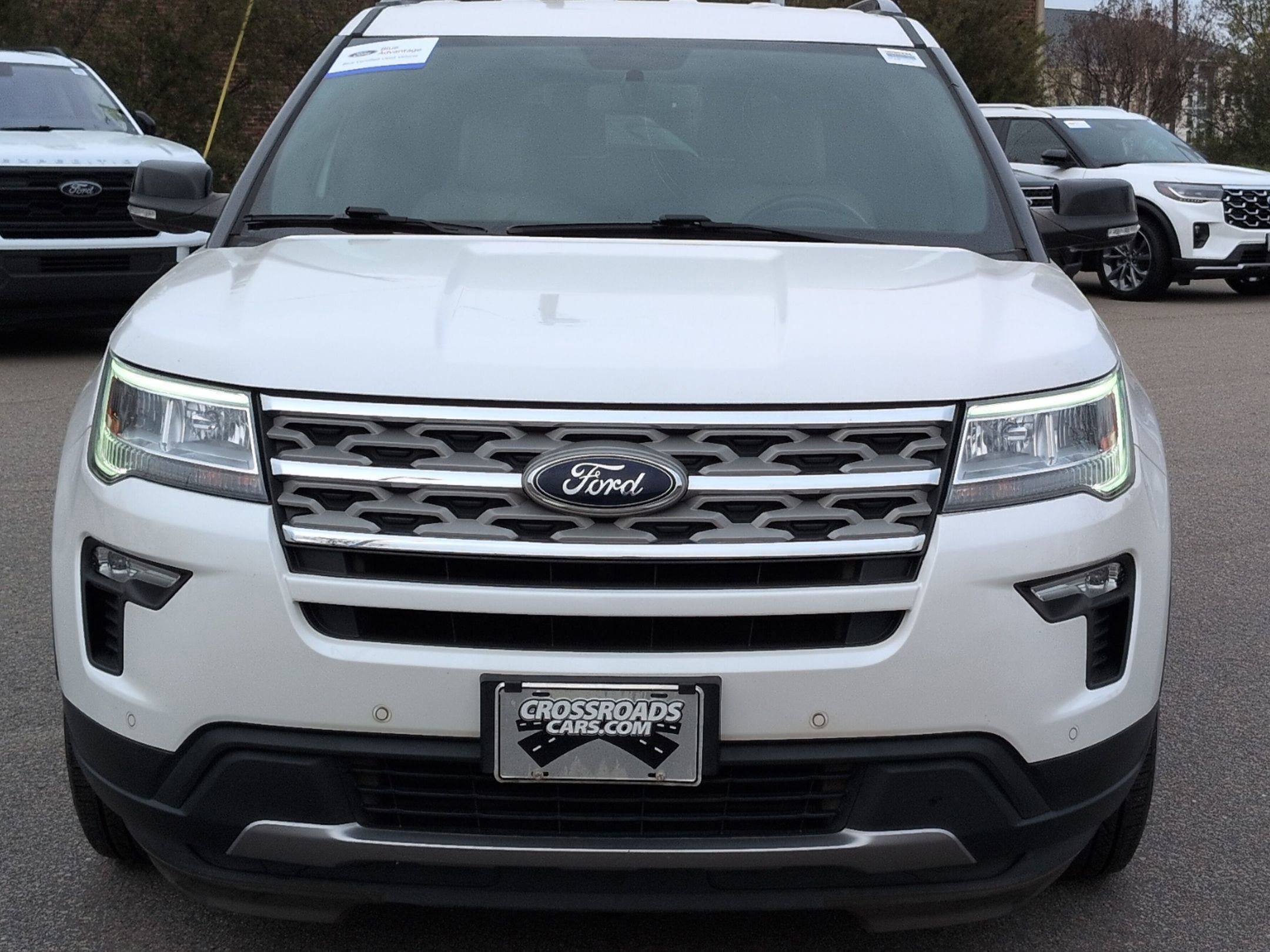 Certified 2018 Ford Explorer XLT w/ Equipment Group 202A image 9