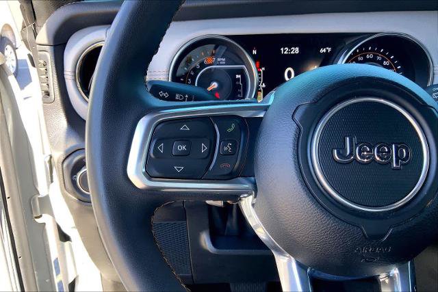 Used 2023 Jeep Wrangler Unlimited Sahara AWD/4WD image 24