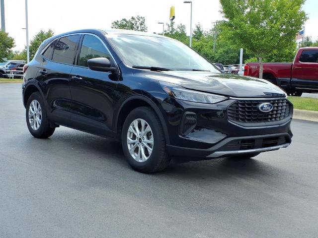 Certified 2024 Ford Escape Active w/ Tech Pack #1 AWD/4WD image 3