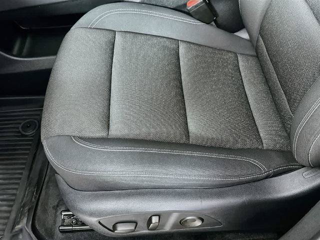 Used 2024 Chevrolet Traverse LT w/ LPO, Floor Liner Package FWD image 29