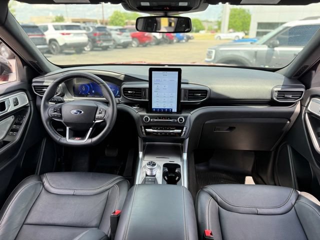 Certified 2020 Ford Explorer ST w/ Premium Technology Package AWD/4WD image 2
