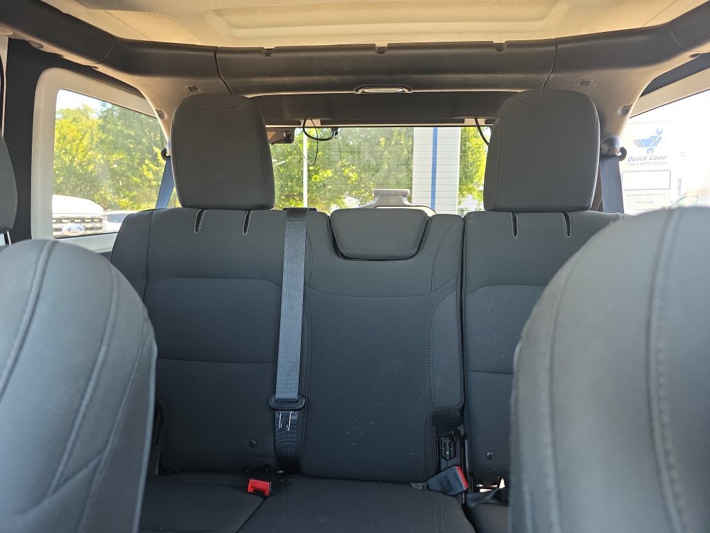 Used 2018 Jeep Wrangler Unlimited Sport S AWD/4WD image 41