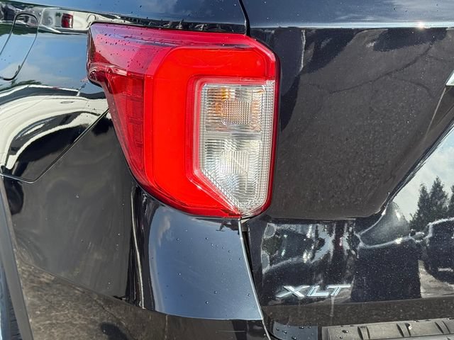 Certified 2024 Ford Explorer XLT w/ Equipment Group 202A AWD/4WD image 29