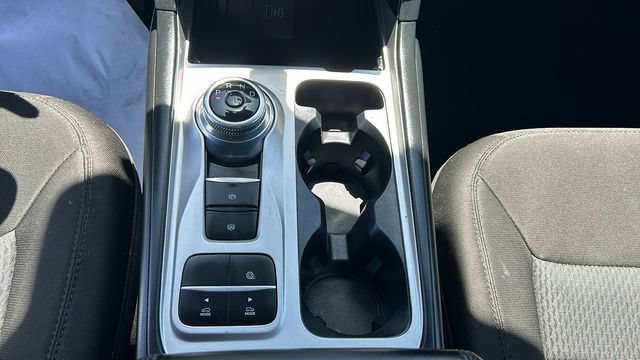 Certified 2022 Ford Explorer XLT RWD image 24