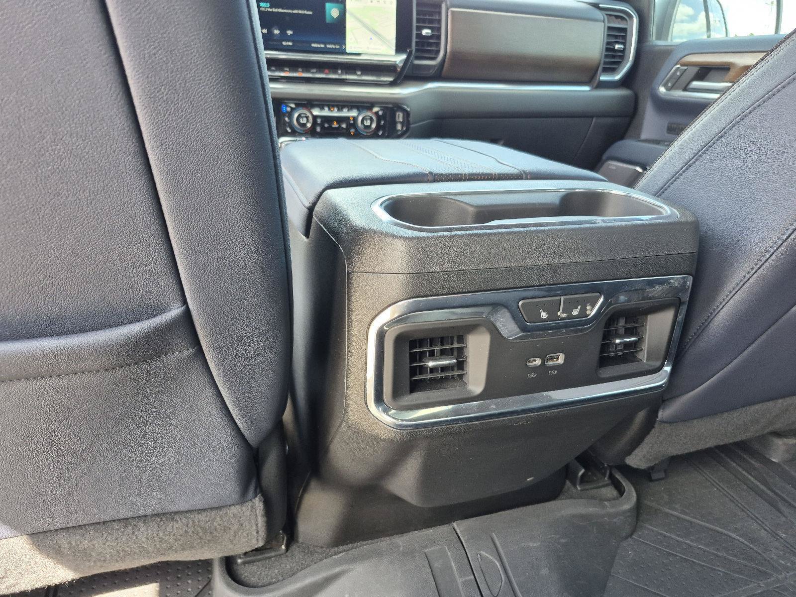 Used 2023 Chevrolet Silverado 1500 High Country w/ Technology Package AWD/4WD image 14