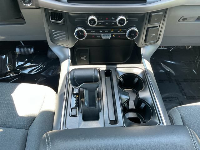 Certified 2025 Ford F150 Lightning XLT AWD/4WD image 15