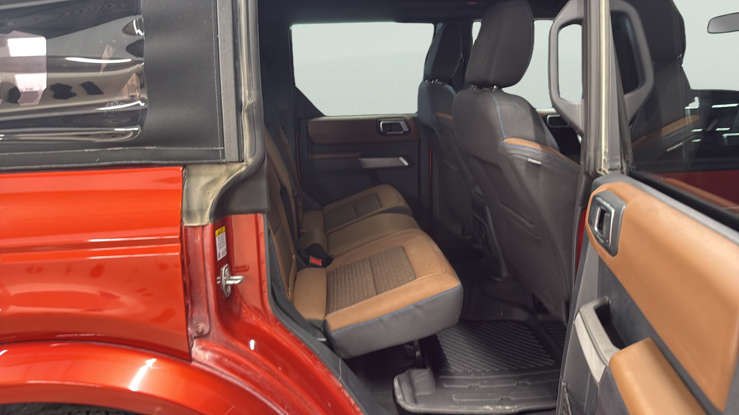 Certified 2023 Ford Bronco Outer Banks AWD/4WD image 15