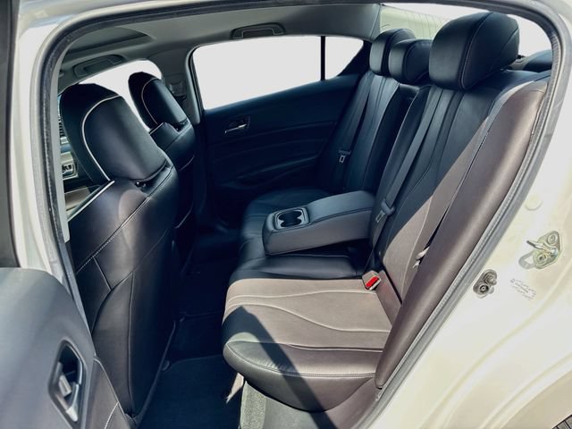 Used 2019 Acura ILX w/ Premium Package FWD image 32