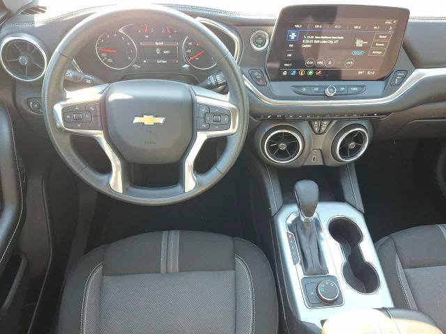 Used 2025 Chevrolet Blazer LT AWD/4WD image 27