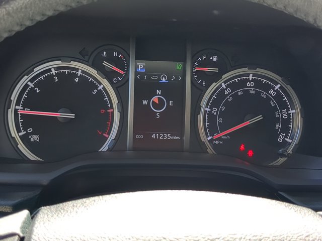 Used 2024 Toyota 4Runner TRD Off-Road Premium w/ Moonroof Package AWD/4WD image 19