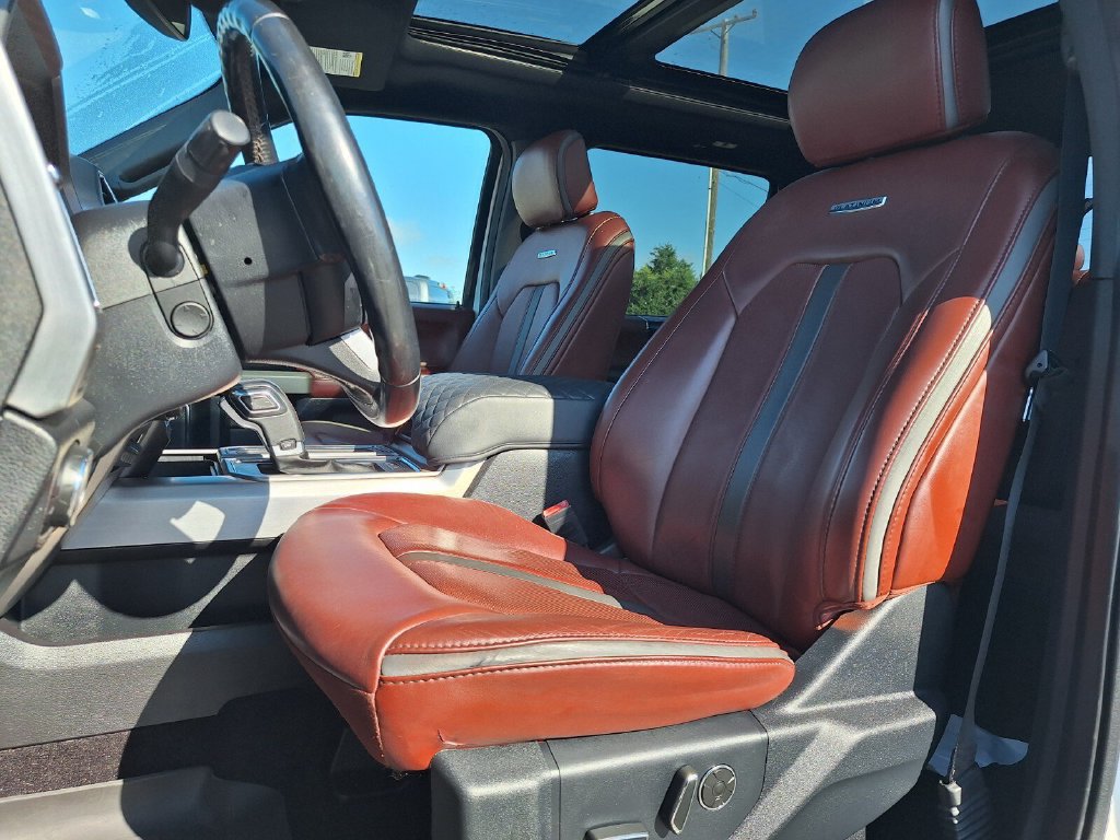 Certified 2019 Ford F150 Platinum w/ Equipment Group 701A Luxury AWD/4WD image 23