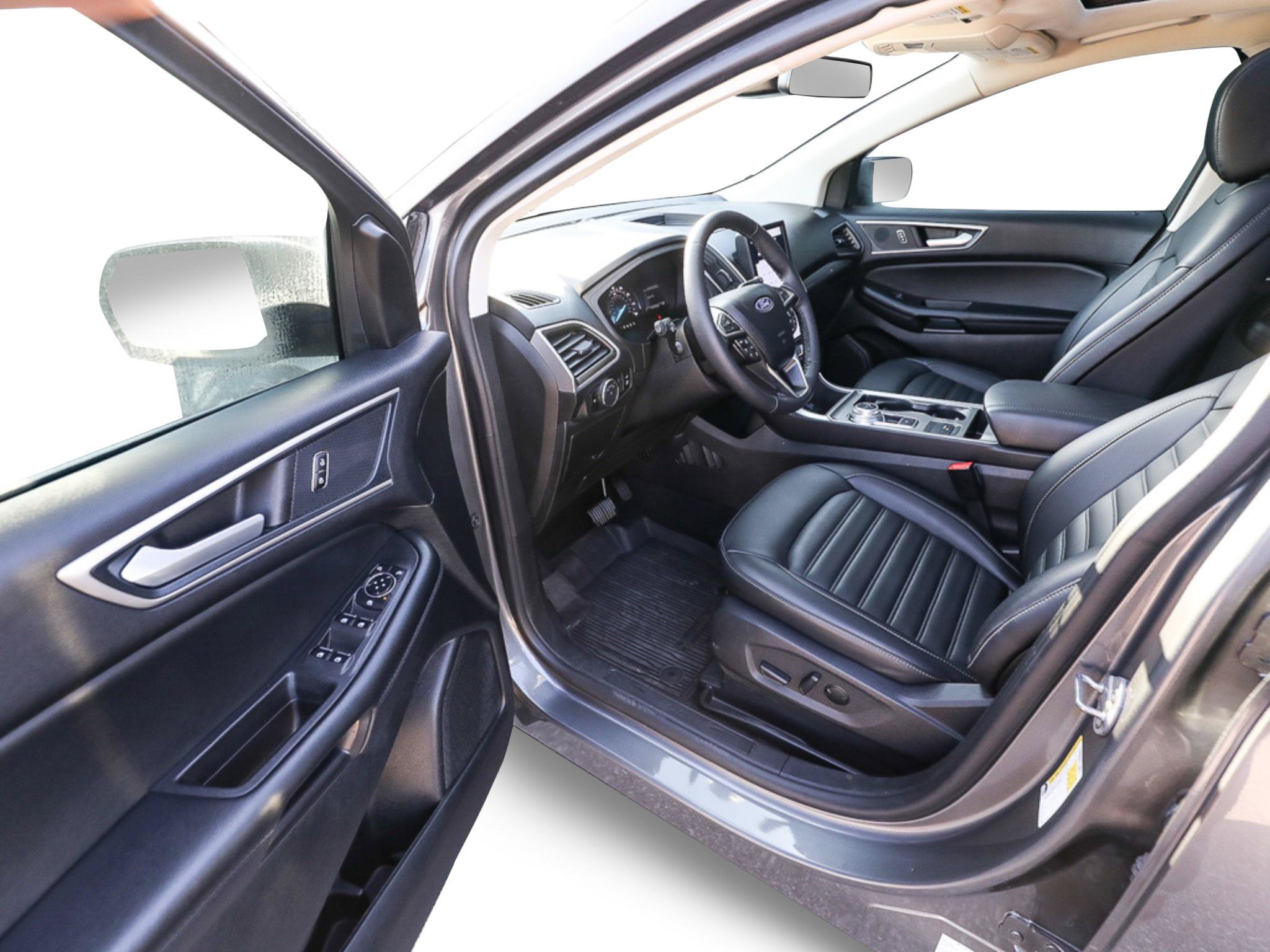 Certified 2024 Ford Edge SEL w/ Convenience Package AWD/4WD image 11