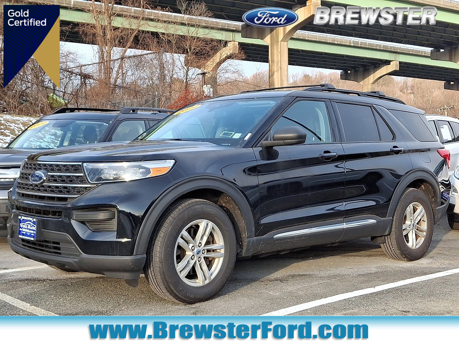 Certified 2022 Ford Explorer XLT w/ Class IV Trailer Tow Package