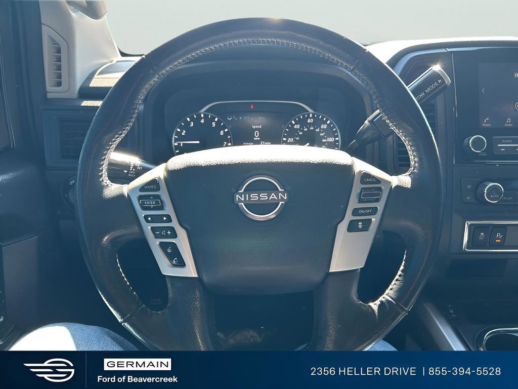 Used 2023 Nissan Titan SV w/ SV Convenience Package image 11