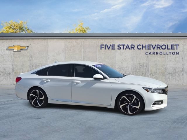 Used 2019 Honda Accord Sport image 2