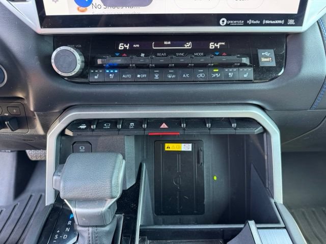 Used 2023 Toyota Sequoia Platinum AWD/4WD image 21