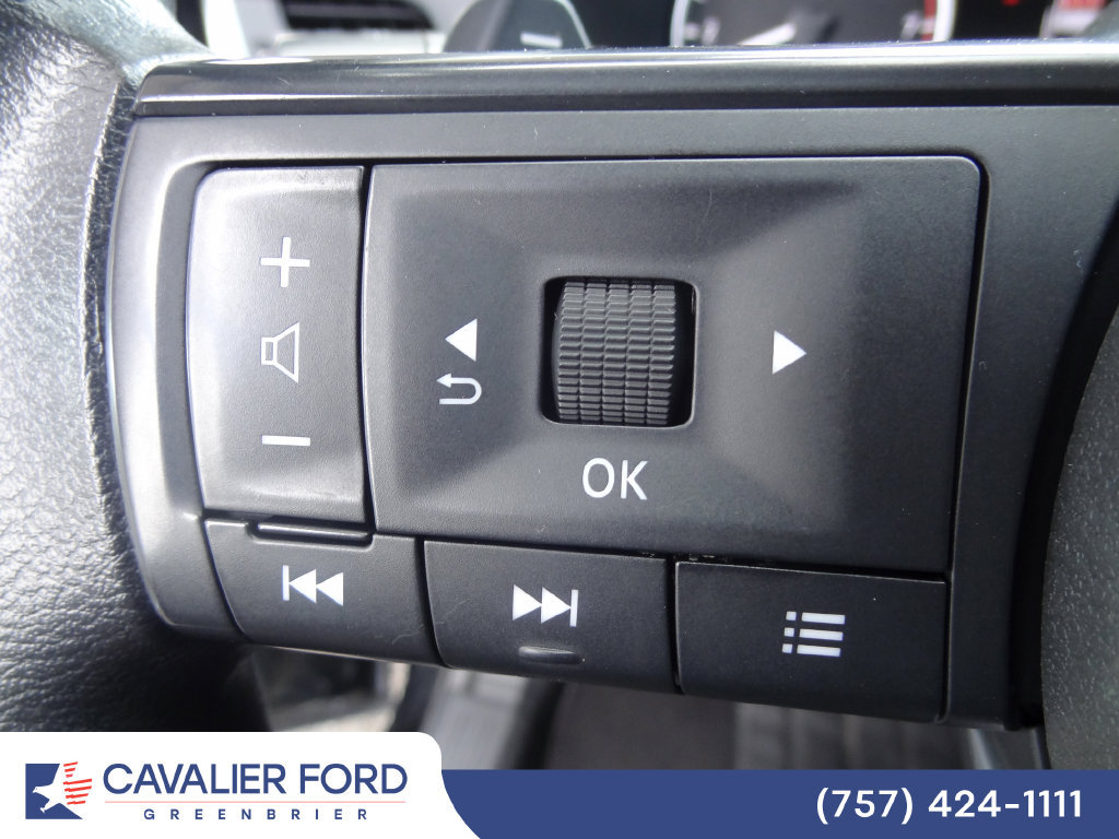 Used 2023 Nissan Rogue S AWD/4WD image 14