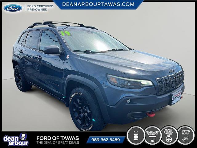 Used 2019 Jeep Cherokee Trailhawk w/ Comfort & Convenience Group AWD/4WD image 19