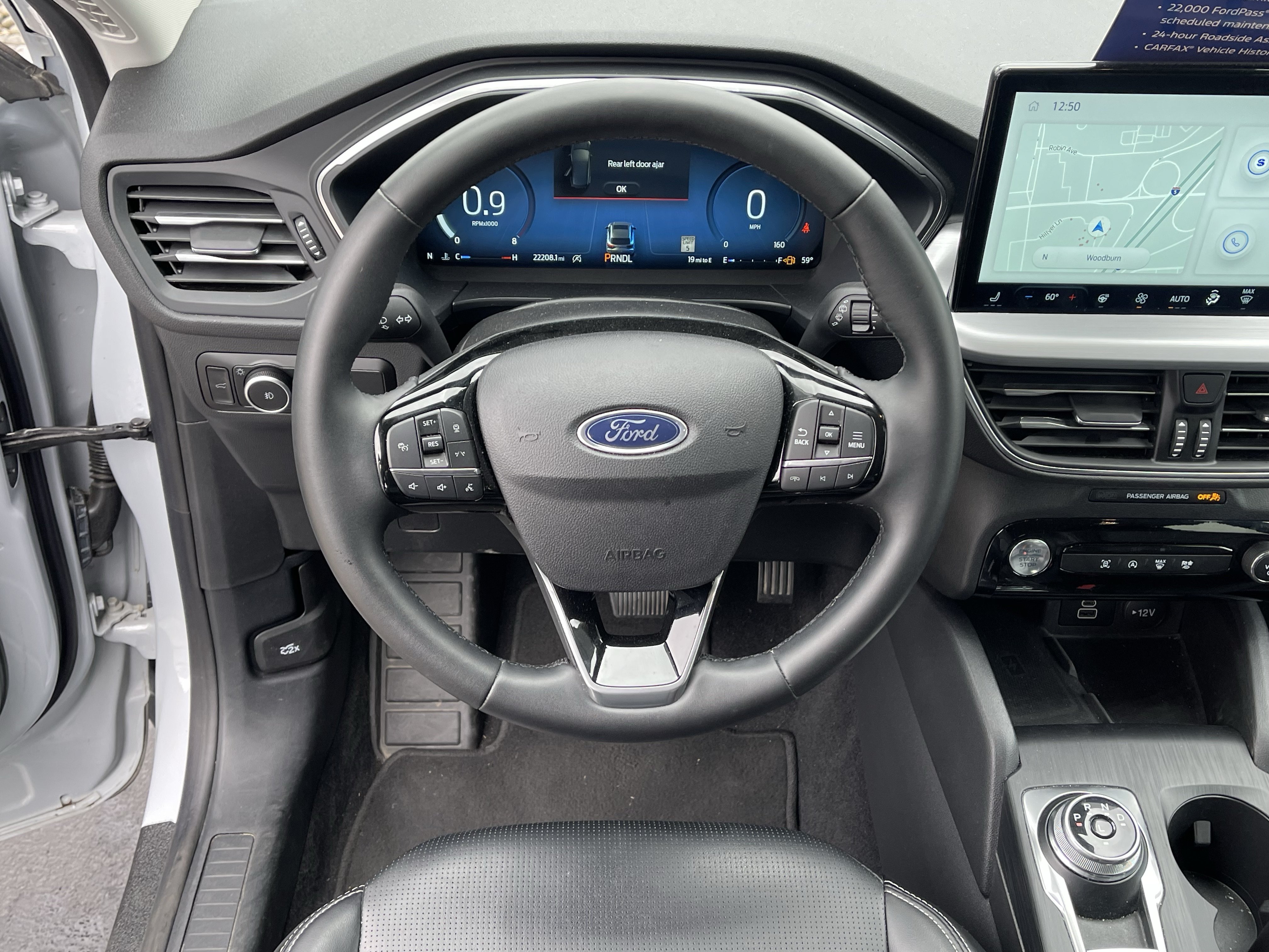 Certified 2025 Ford Escape Platinum AWD/4WD image 9