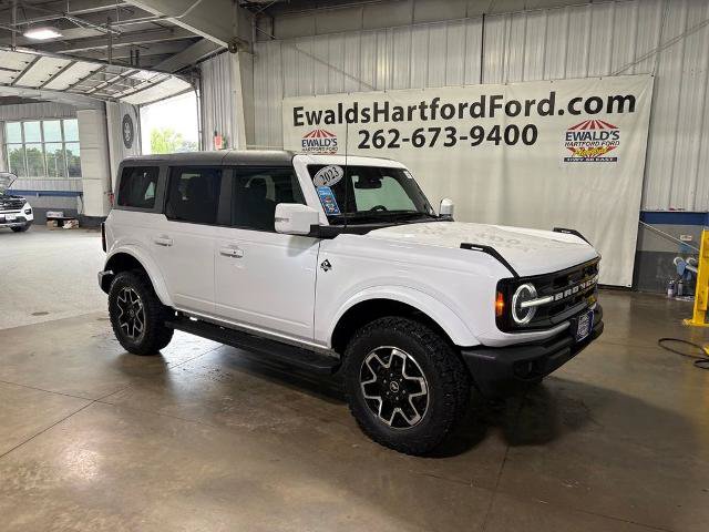 Certified 2023 Ford Bronco Outer Banks AWD/4WD image 2