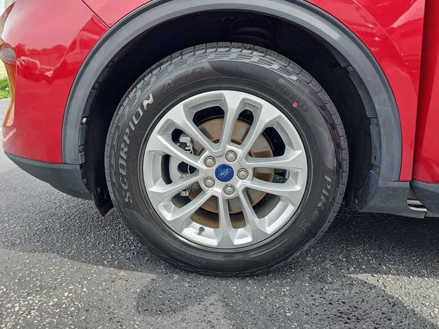 Certified 2020 Ford Escape SE FWD image 33