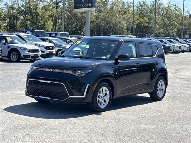 Used 2024 Kia Soul LX w/ Option Group 015 image 2