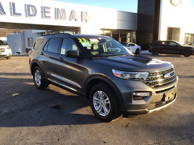 Certified 2023 Ford Explorer XLT w/ Equipment Group 202A image 6