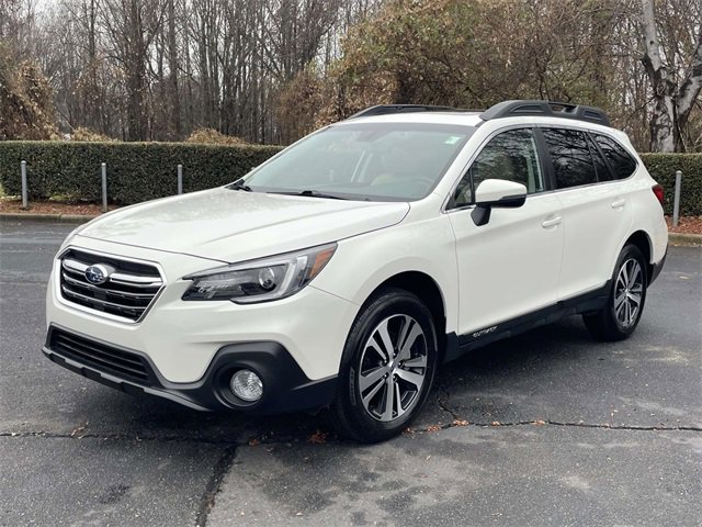 Used 2019 Subaru Outback 2.5i Limited image 3
