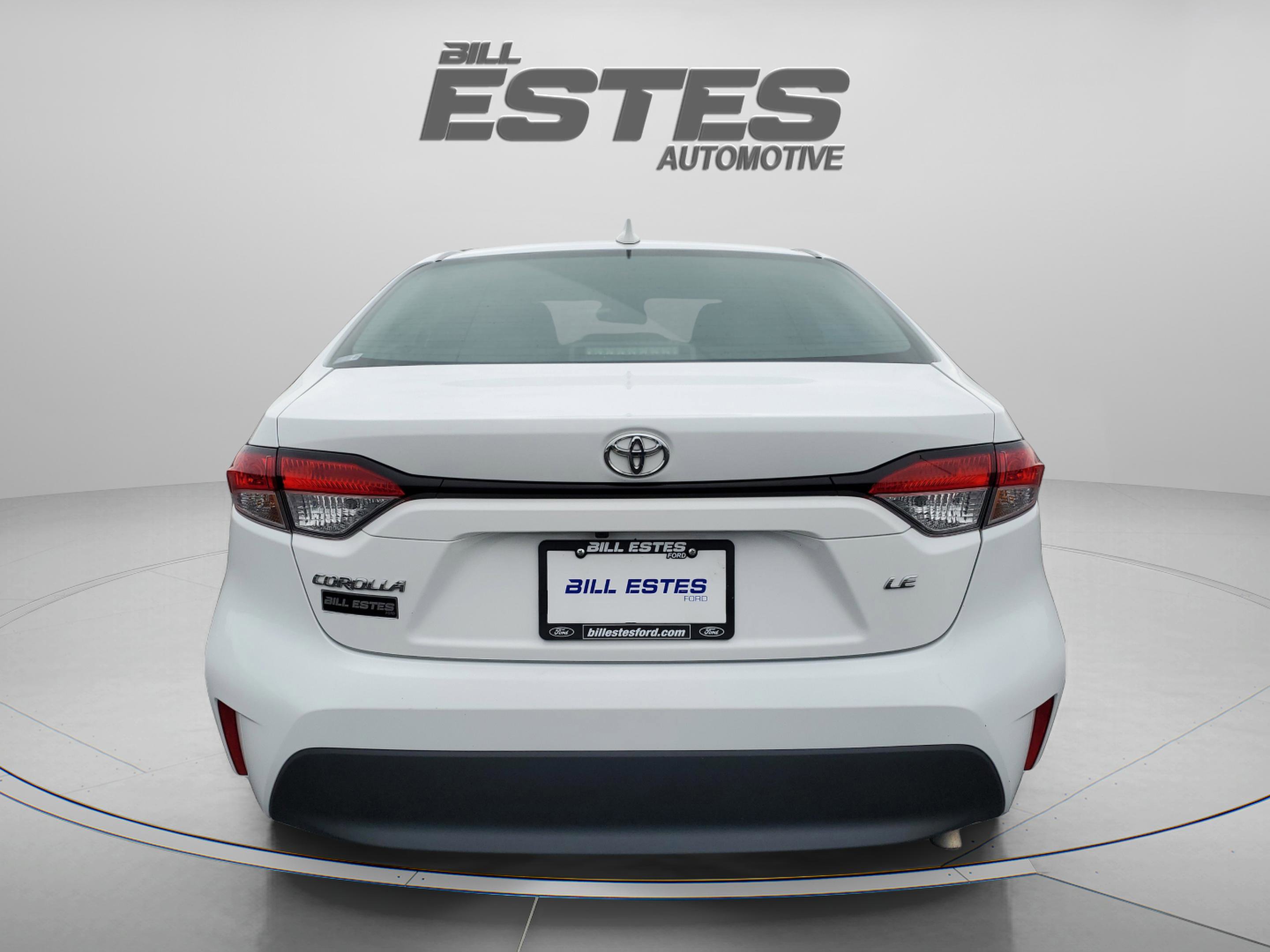 Used 2024 Toyota Corolla LE FWD image 3