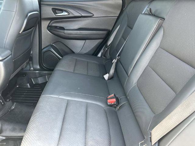 Used 2021 Chevrolet TrailBlazer RS FWD image 16