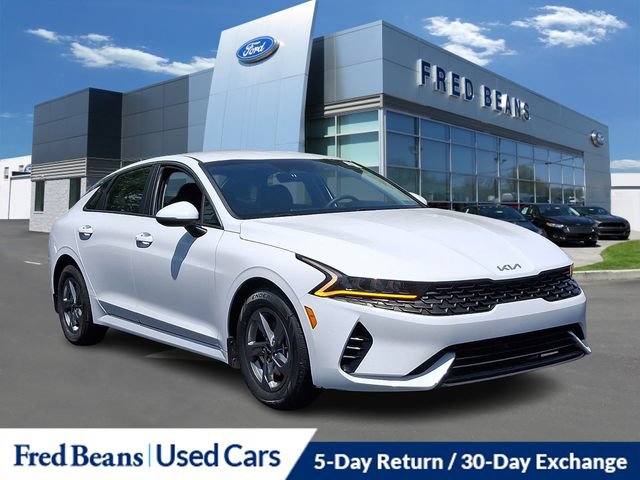 Used 2023 Kia K5 LXS FWD image 1