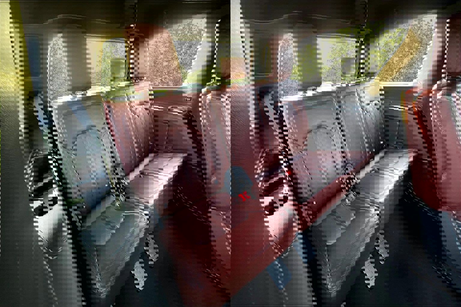 Certified 2024 Ford Expedition Limited image 28