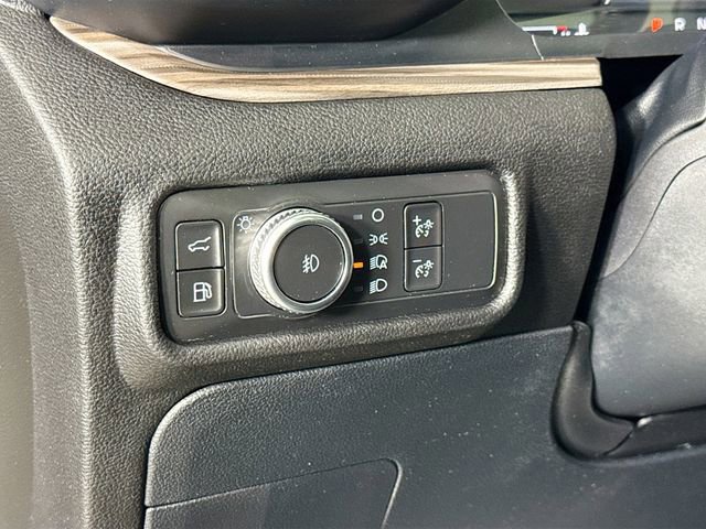 Certified 2021 Ford Explorer Limited w/ Hybrid Equipment Group 310A image 10